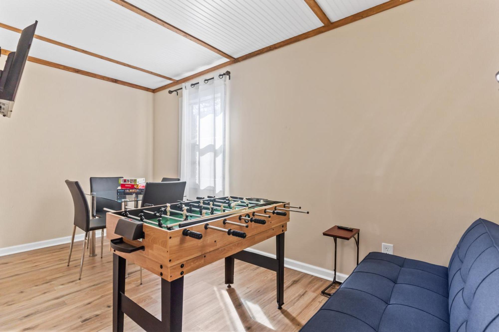 Chill Retreat, Hot Tub, Large Private Yard Villa Wilmington Buitenkant foto
