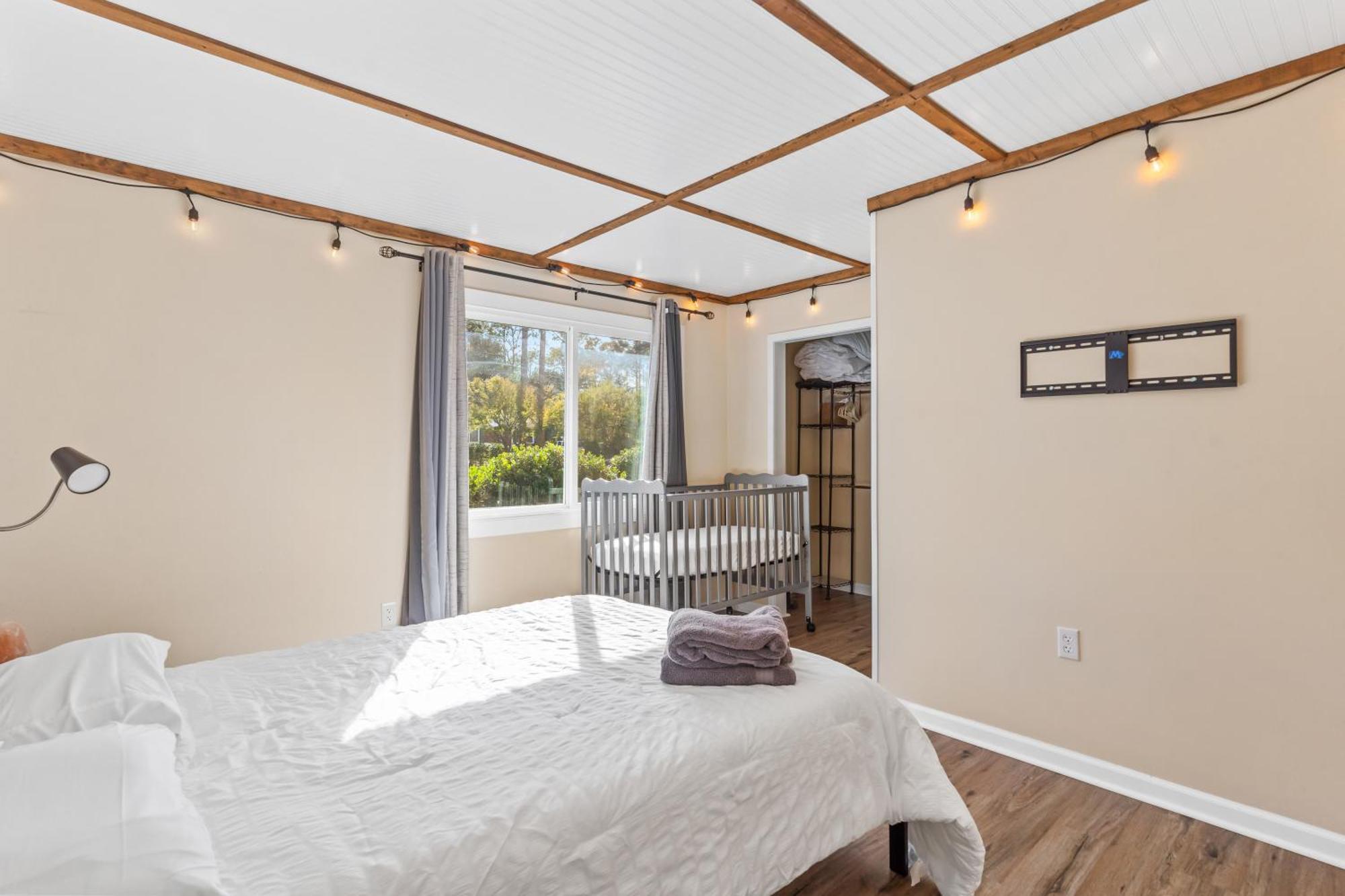 Chill Retreat, Hot Tub, Large Private Yard Villa Wilmington Buitenkant foto