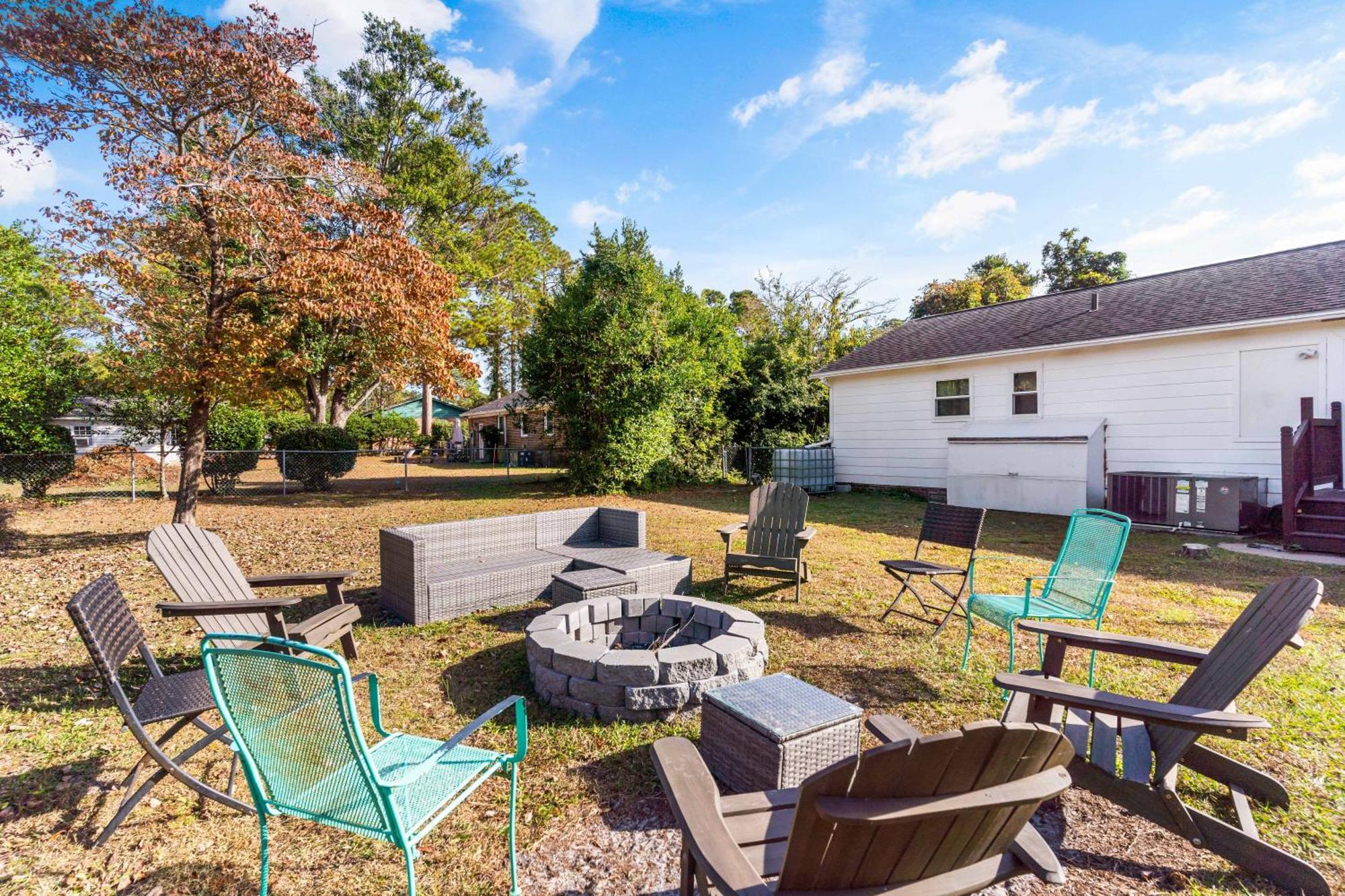 Chill Retreat, Hot Tub, Large Private Yard Villa Wilmington Buitenkant foto